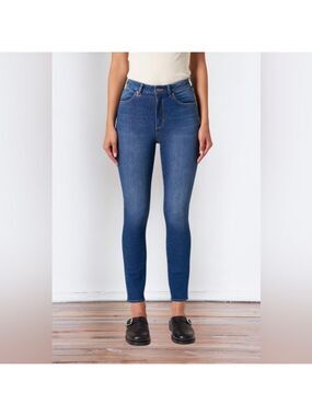 NEUW Marilyn High Rise Skinny NWT Size 8 26/30